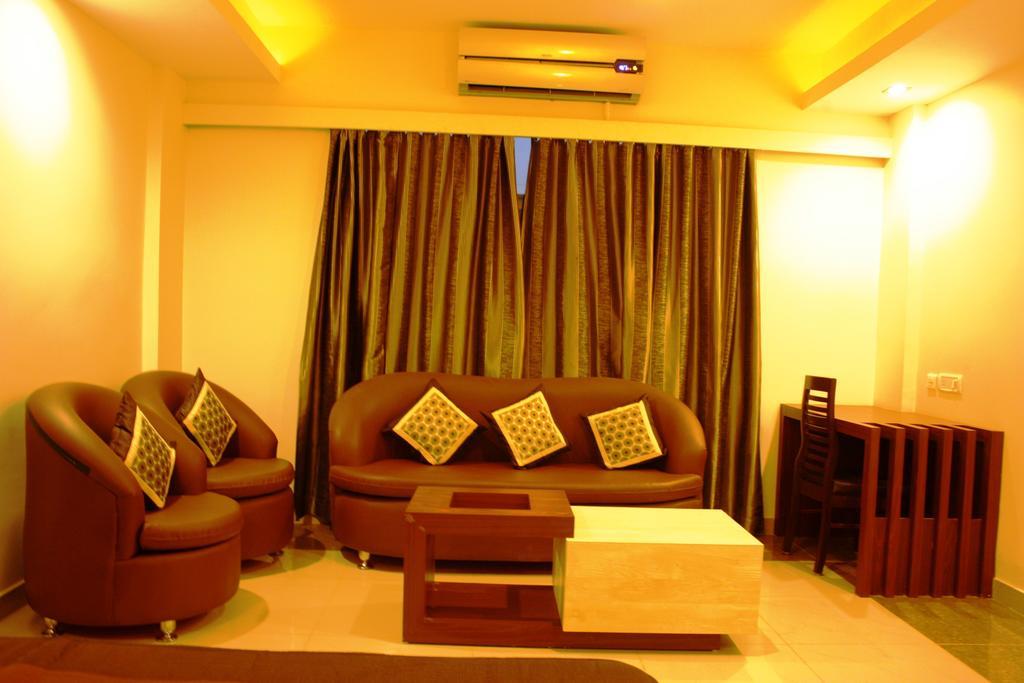 Hotel Avn Grand Ranchi Oda fotoğraf